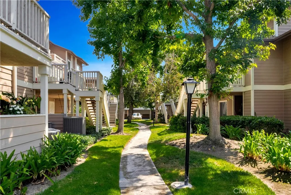 6971 Knollcrest Lane 47, Garden Grove, California 92845 home-pic-29